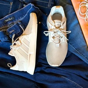 Adidas tennis shoes